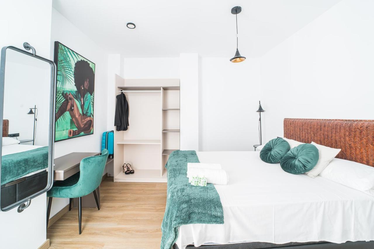 אלמריה Boutique Apartments- La Gloria 1908 מראה חיצוני תמונה